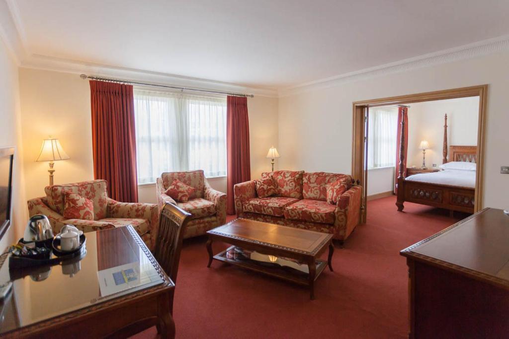 Woodland House Hotel Dumfries Ruang foto